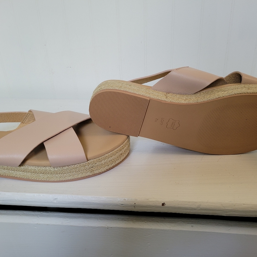 Comfortable Sand color sz 7 NEW - Picture 3 of 3